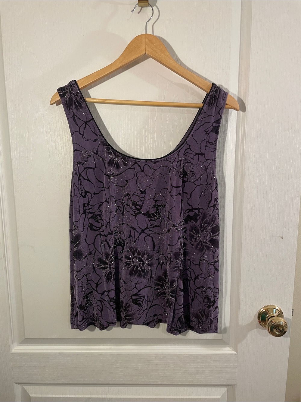 Alex Evenings Dark Plum Floral Velvet Burnout Scoop Tank - Picture 5 of 5